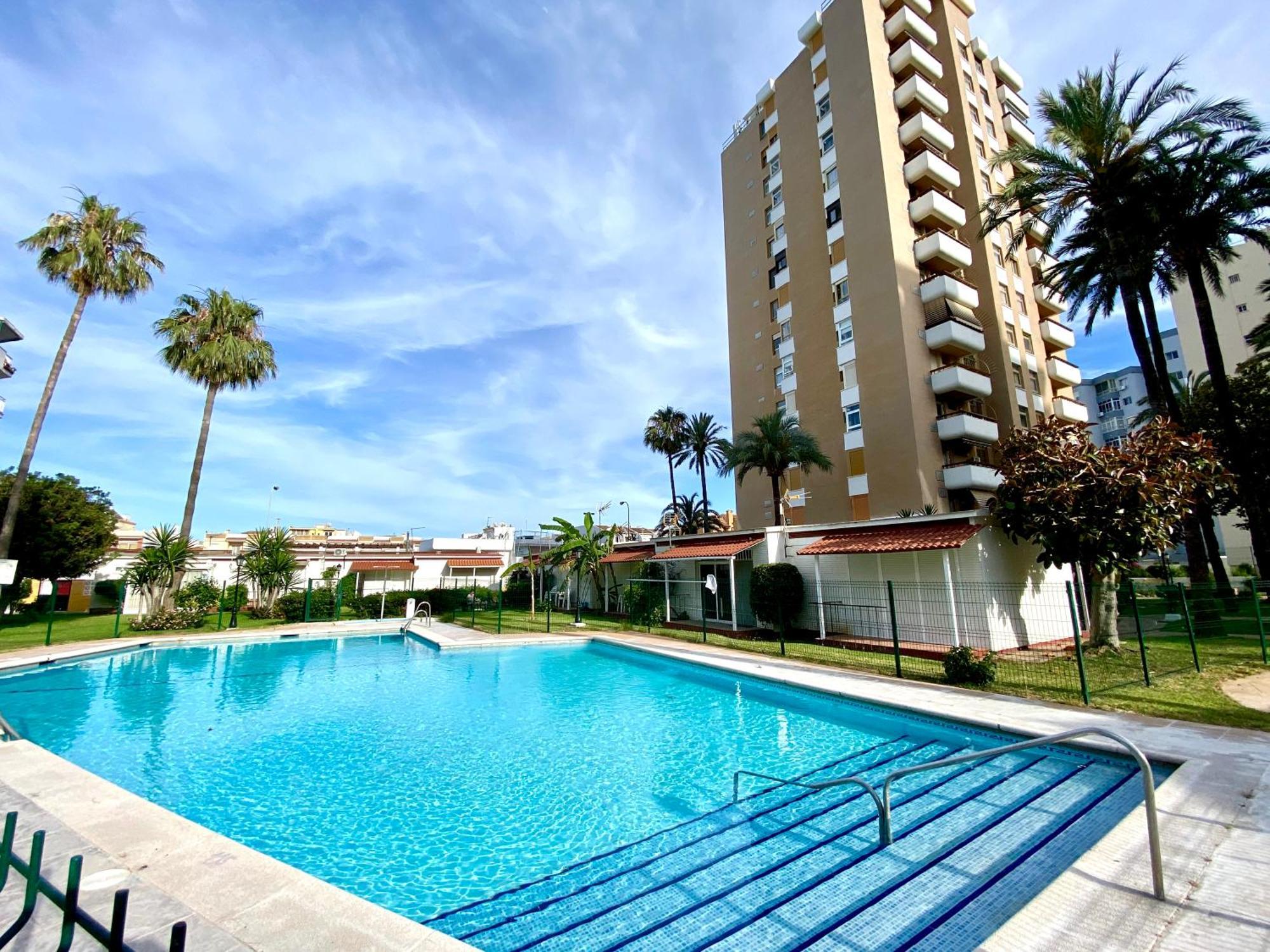 Gorgeous Apartment At The Sea In La Carihuela! Torremolinos Exterior foto